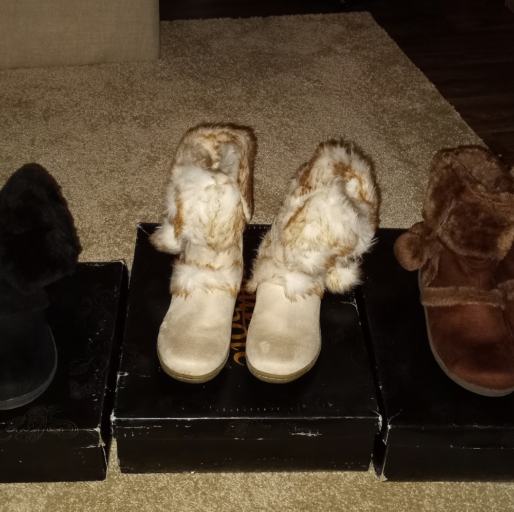 3 SETS OF SOUTH POLE BOOTS